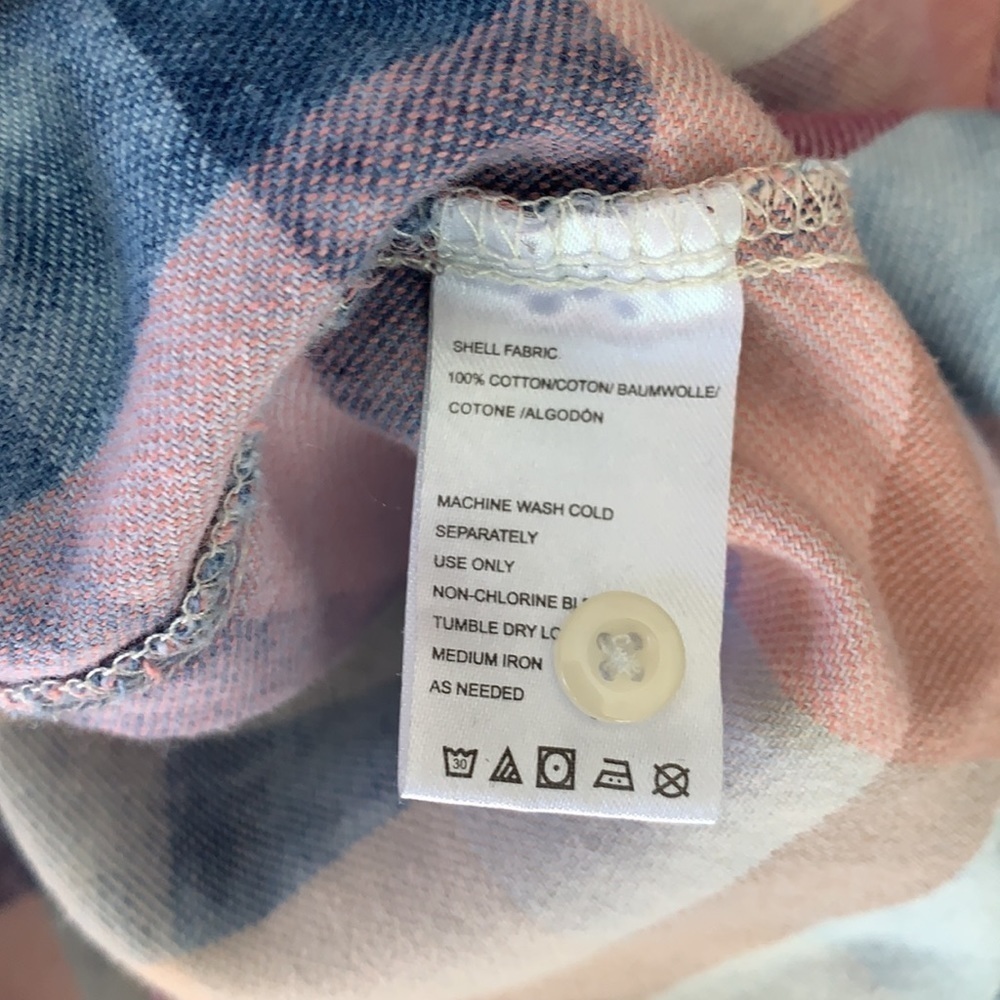 Isabella Sinclair Bleach Plaid Pullover Top - Picture 10 of 10